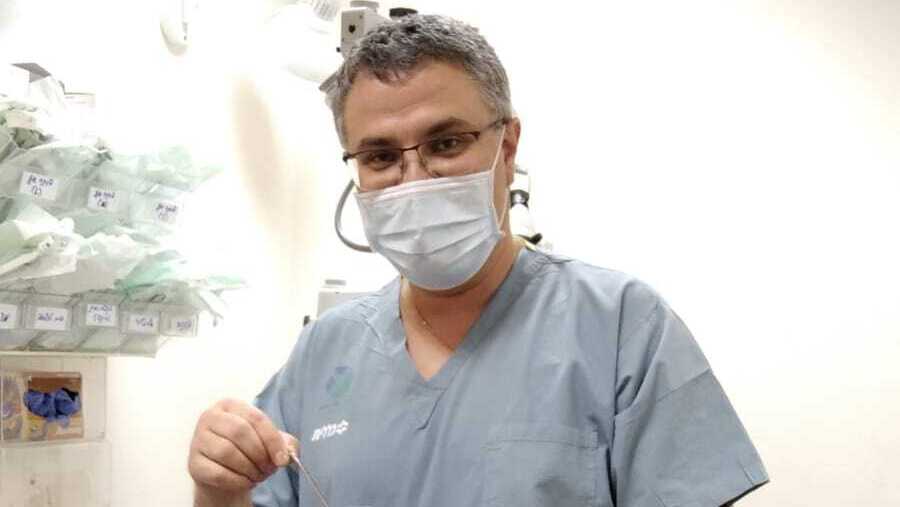 Д-р Леонид Лившиц 