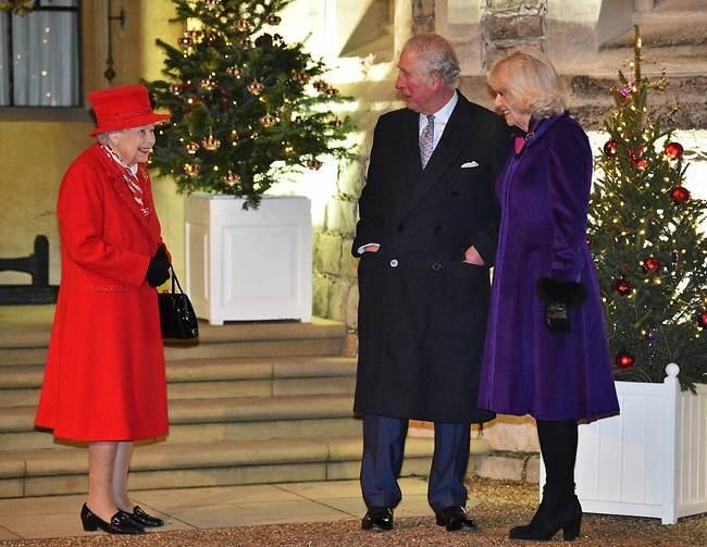"היי מאמי". קמילה, צ'רלס והמלכה אליזבת