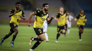 חן עזרא חוגג