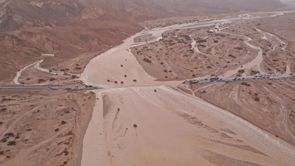 Road flooded in the Arava Desert after Faran river overflows 