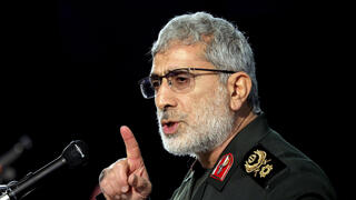 מפקד כוח קודס איסמעיל קאאני. נכח בעצמו באימונים 