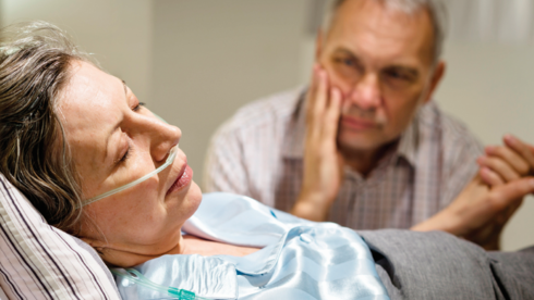 уход за умирающей 