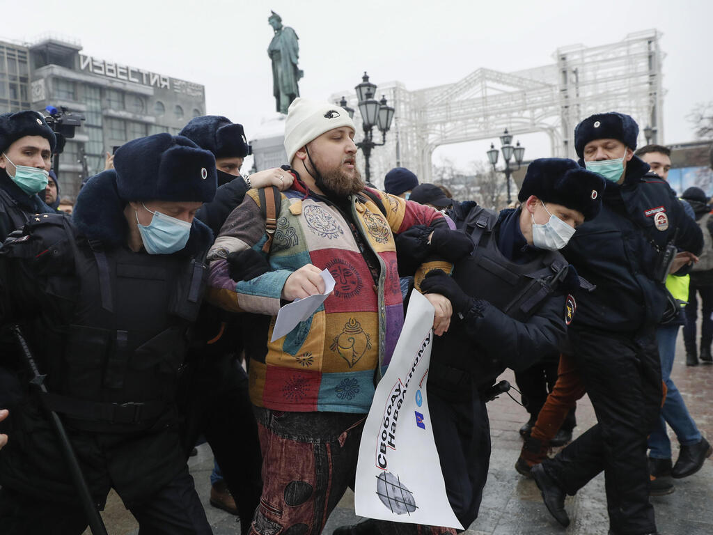 מעצר מפגין במוסקבה