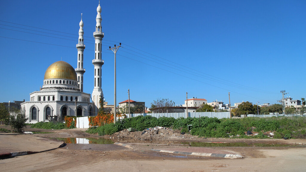מסגד בג'לג'וליה שנבנה בשטח המוניצפיאלי של מועצה אזורית דרום השרום