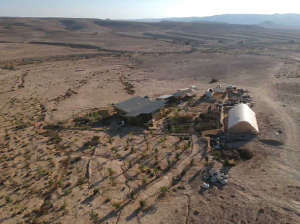 Nitzan association therapeutic youth farm at Pekua 