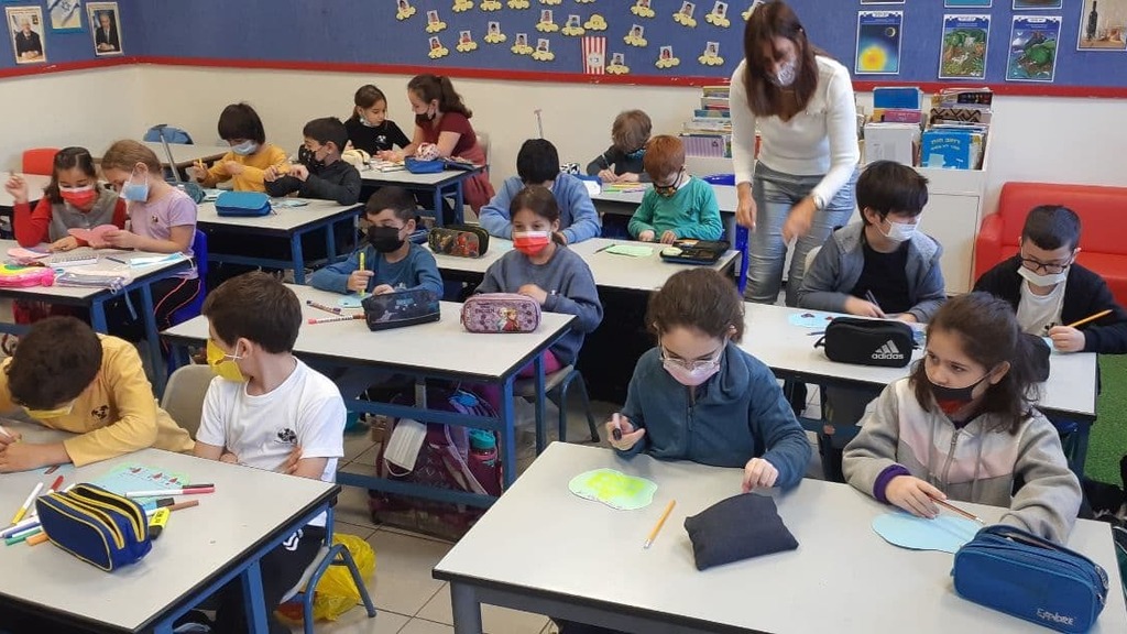 בית ספר יגאל אלון בגבעתיים