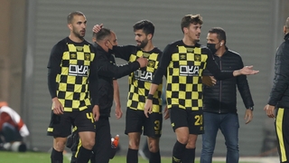 שחקני בית"ר חוגגים