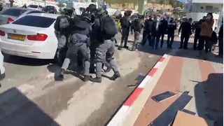 ההפגנות והעימותים עם המשטרה באום אל פחם