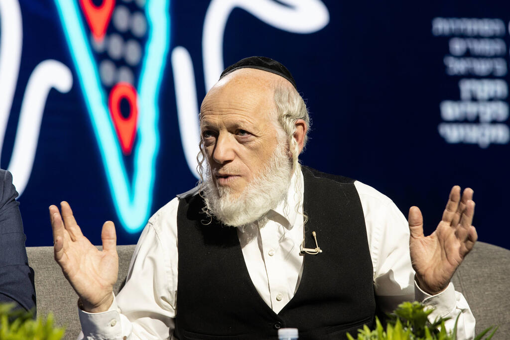 Yehuda Meshi Zahav (Photo: Alex Kolomoisky) יהודה משי זהב