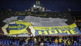 התפאורה של אוהדי מכבי ת"א