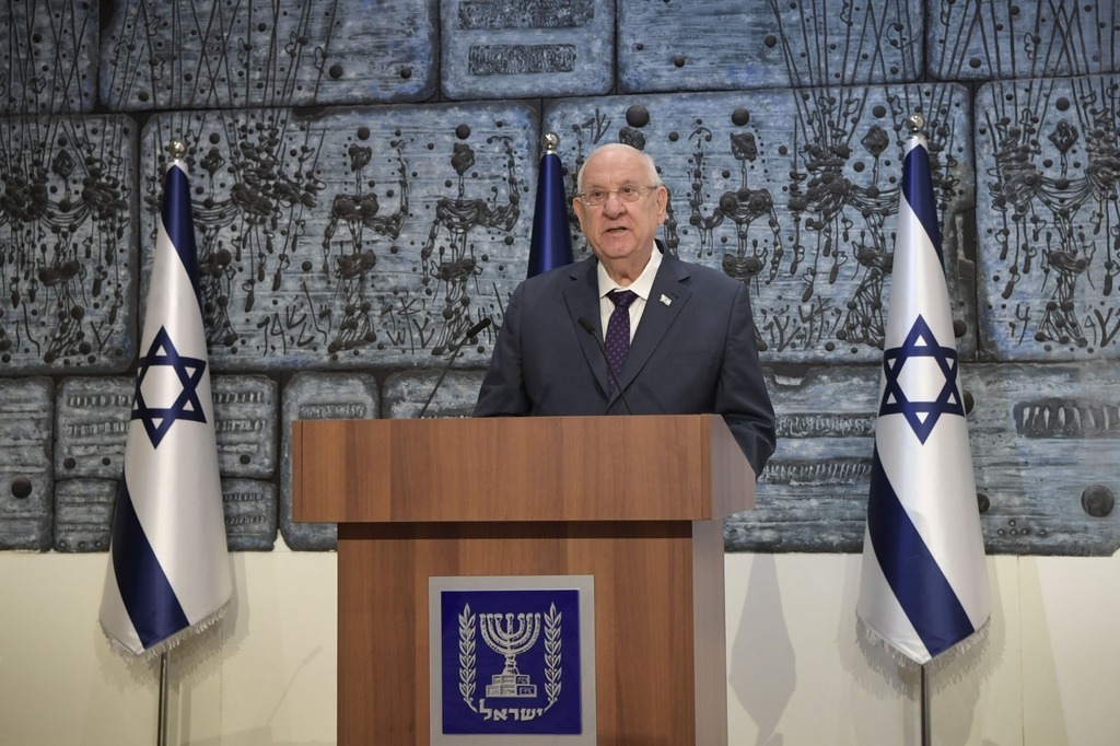 President Reuven Rivlin announcing Tuesday that he was tapping Prime Minister Benjamin Netanyahu to form the next government 