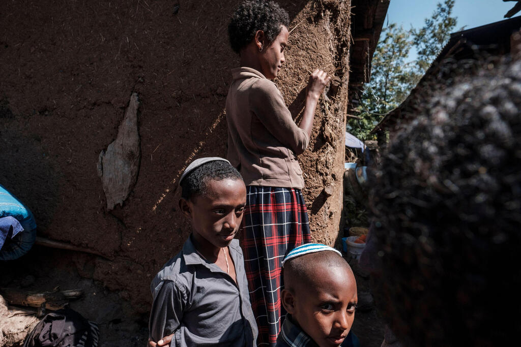 Children belonging to the Ethiopian Jewish community are pictured in a compound where several jewish families live, in the city of Gondar, Ethiopia 