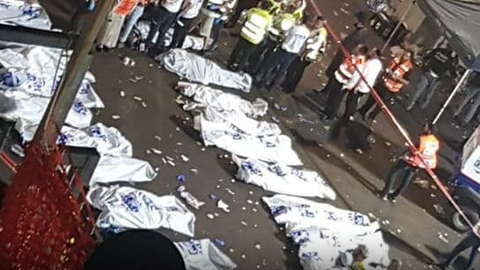 Жертвы трагедии на горе Мерон (Фото: Гиль Нехуштан) הבוקר שאחרי האסון בהר מירון