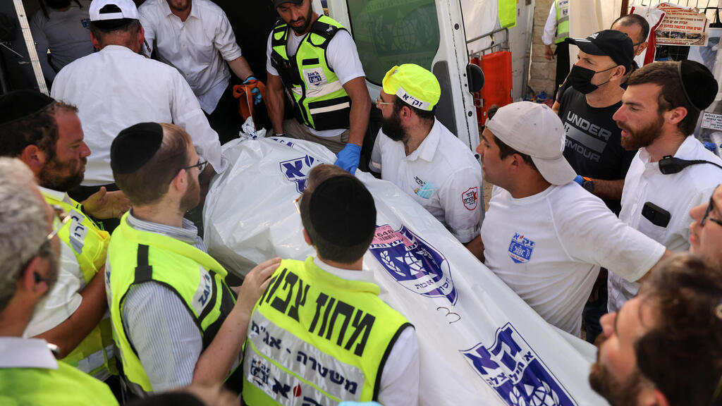 זק"א מפנים את הגופות