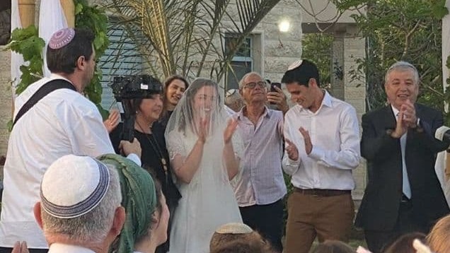 ארוסתו של הדר גולדין מתחתנת