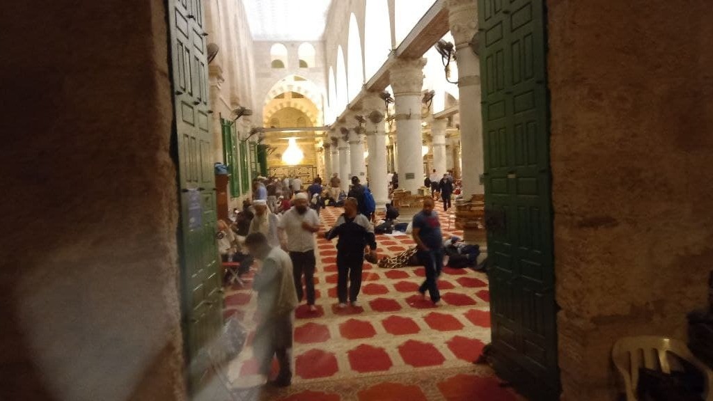  Внутри мечети на Храмовой горе