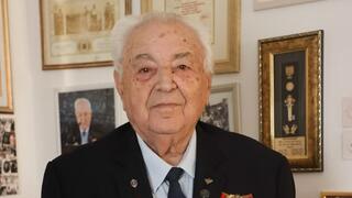 אברהם גרינזייד וטרן שלחם נגד הנאצים ועלה לישראל