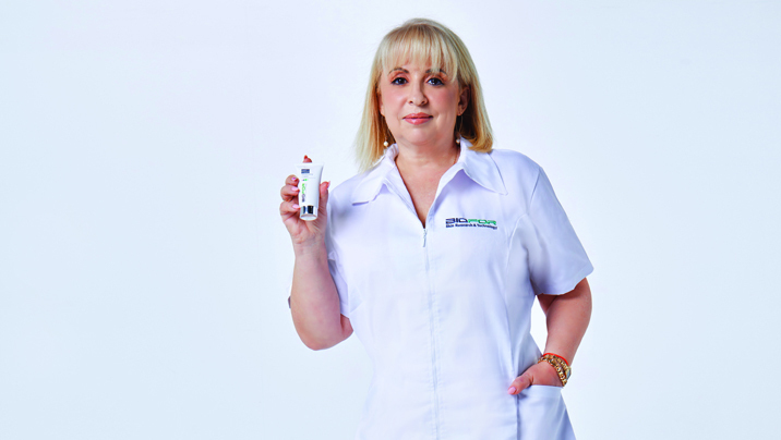 מריאנה רטינוב, קוסמטיקאית ביופור