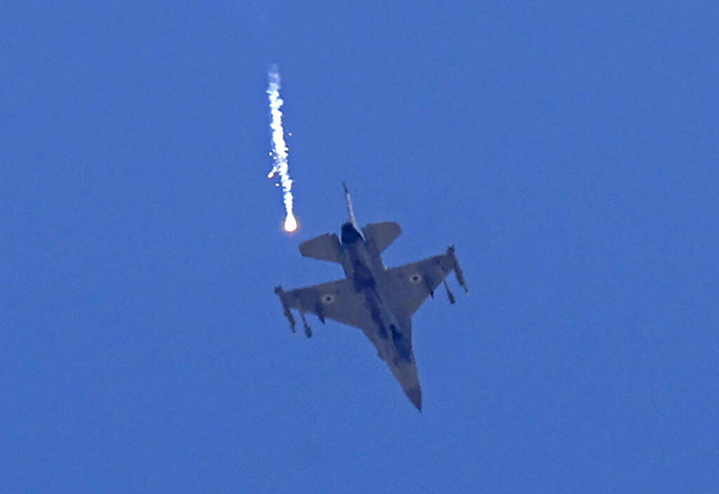 מטוסי קרב F-16 ישראליים  