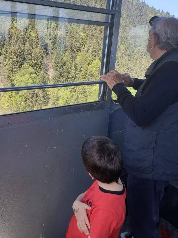 Последняя фотография из вагона канатной дороги (Предоставлено семьей) התמונה האחרונה