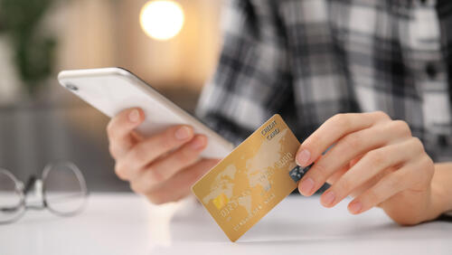 кредитная карта шопинг смартфон 