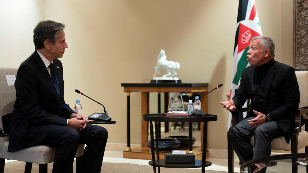 עבדאללה מלך ירדן נפגש עם מזכיר המדינה האמריקני אנתוני בלינקן בעמאן