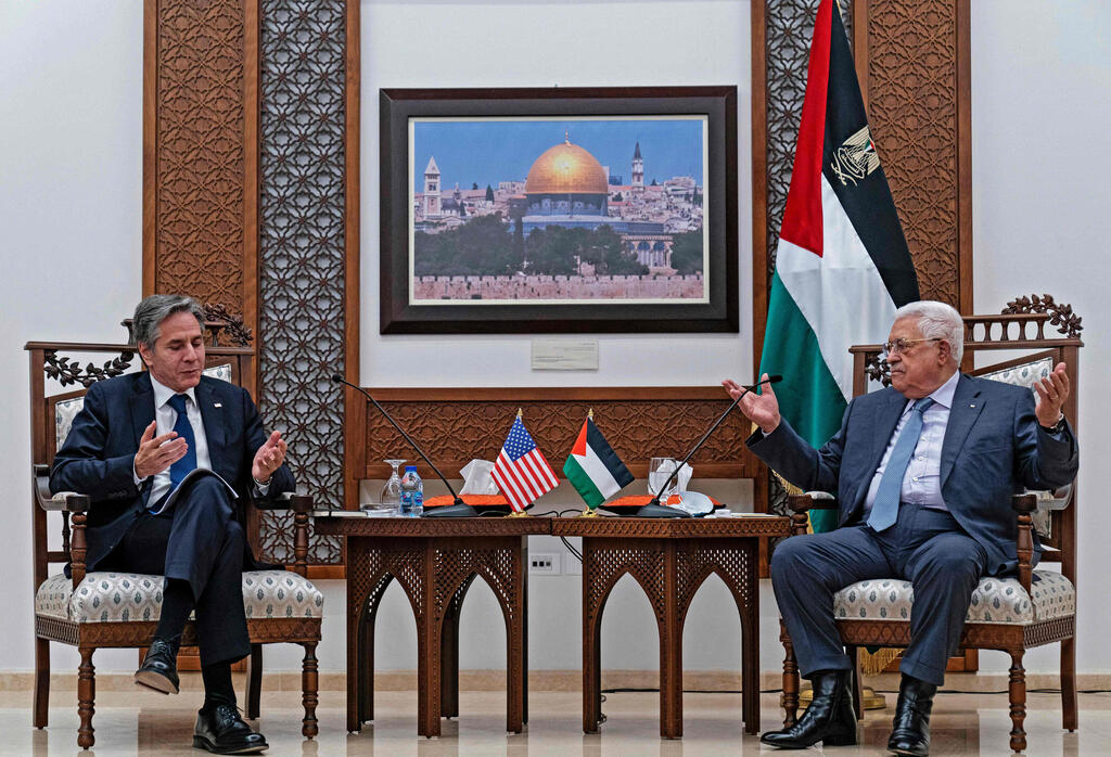 U.S. Secretary of State Antony Bliken meets with Palestinian President Mahmoud Abbas in Ramallah on Tuesday 