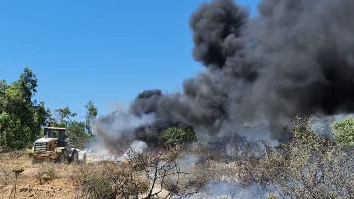Пожар в Кирьят-Бялике (Фото: Служба пожарной охраны) קרית ביאליק