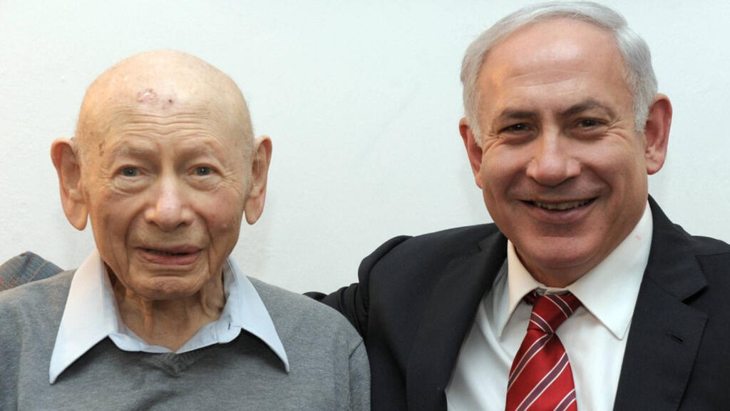  Benjamin Netanyahu with his late father 