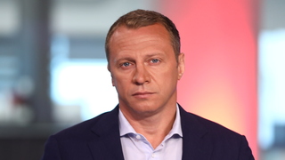 יואל רזבוזוב בריאיון באולפן