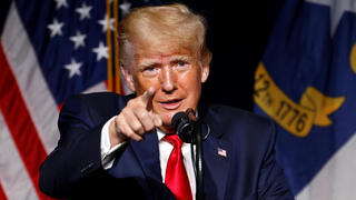 דונלד טראמפ נואם ב צפון קרוליינה ארה"ב