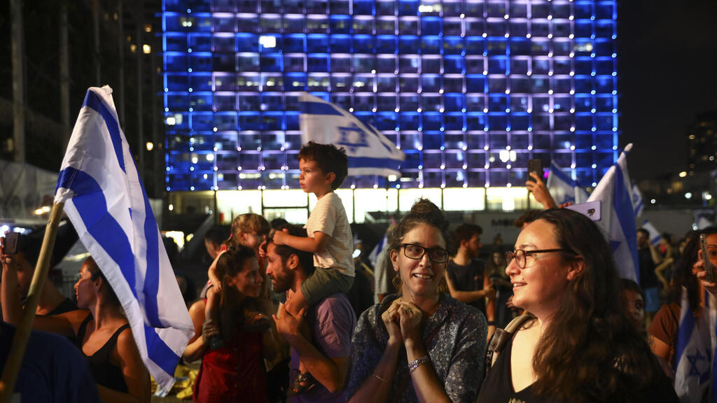 חגיגות בתל אביב
