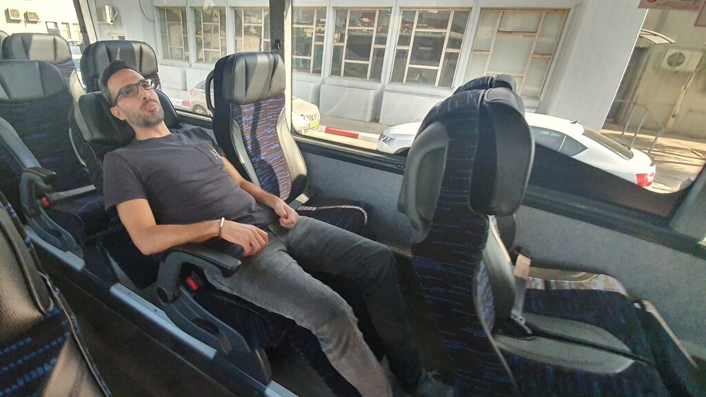  Автобус повышенной комфортности на рейсе в Эйлат 