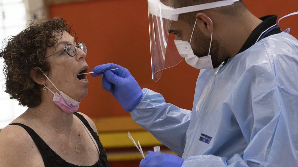 Coronavirus testing center in Binyamina (Photo: Gil Nehoshtan) מתחם בידוק קורונה בבנימינה