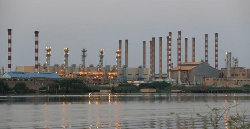 The Abadan oil refinery in southwest Iran 