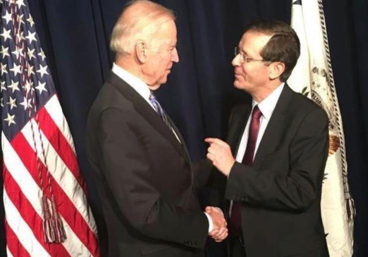 Isaac Herzog and Joe Biden during their respective terms as opposition leader and U.S. vice president 
