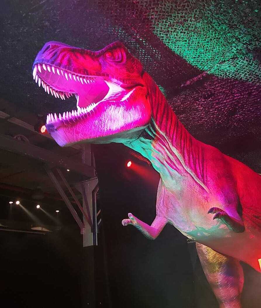 Тираннозавр в "Мадатеке" (Фото: Анастасия Тадсон) Выставка динозавров в "Мадатеке"