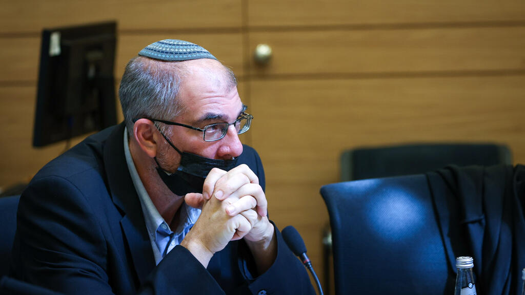 הועדה המסדרת ניר אורבך