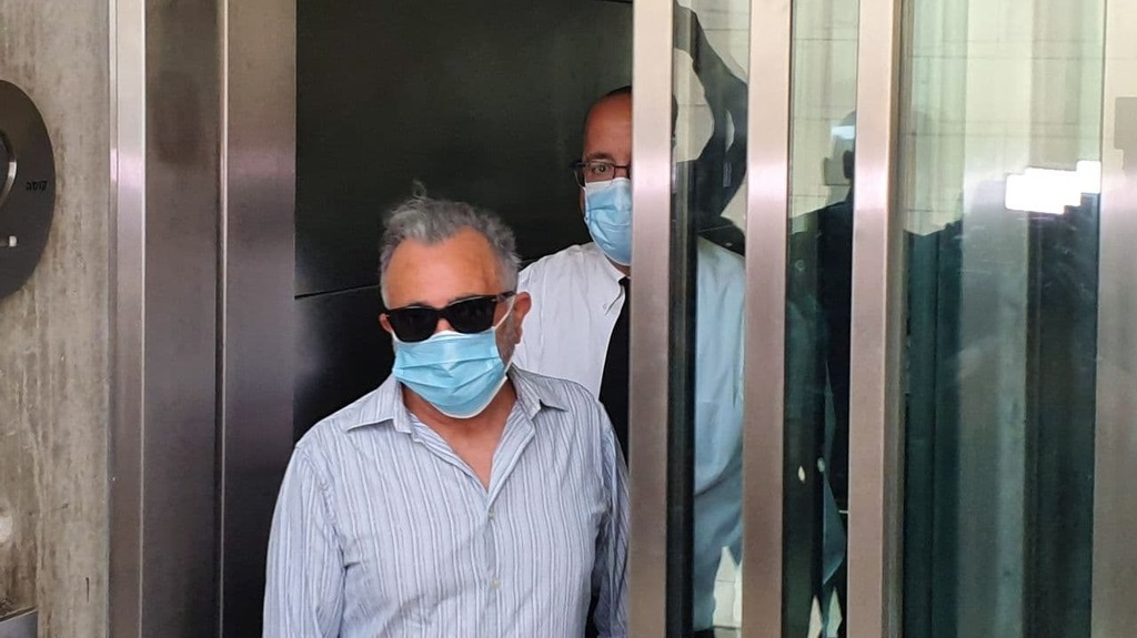 Моше Ивги в здании суда (Фото: Ахия Равед) משה איבגי