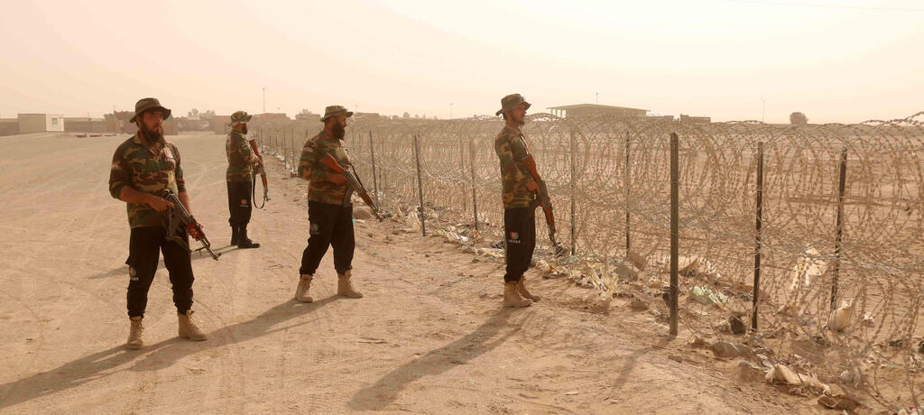 חיילים של צבא פקיסטן בגבול עם אפגניסטן