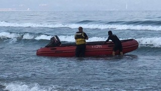 המשטרה מחפשת אחרי ילד בן 10 מנצרת, שטבע על פי החשד בחוף התנאים בעכו.