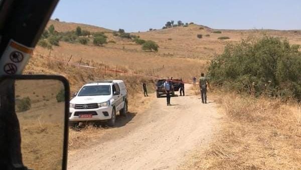 На месте обнаружения тела убитой הזירה שבה נמצאה גופת אישה סמוך לכפר הנשיא