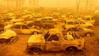 שריפה שריפת יער העיירה גרינוויל צפון קליפורניה 