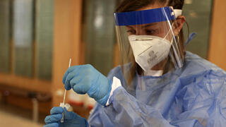 בדיקות קורונה מהירות בירושלים