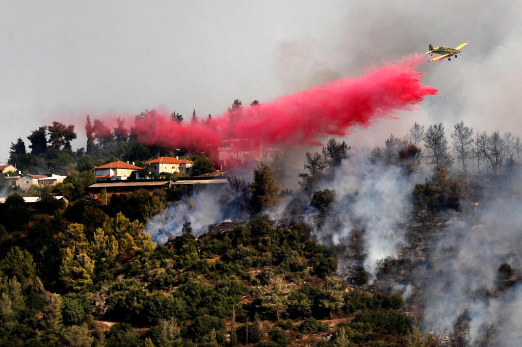 עשן שריפה ליד מושב שורש הרי ירושלים