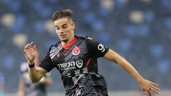 מוחמד משקיף על ליידנר