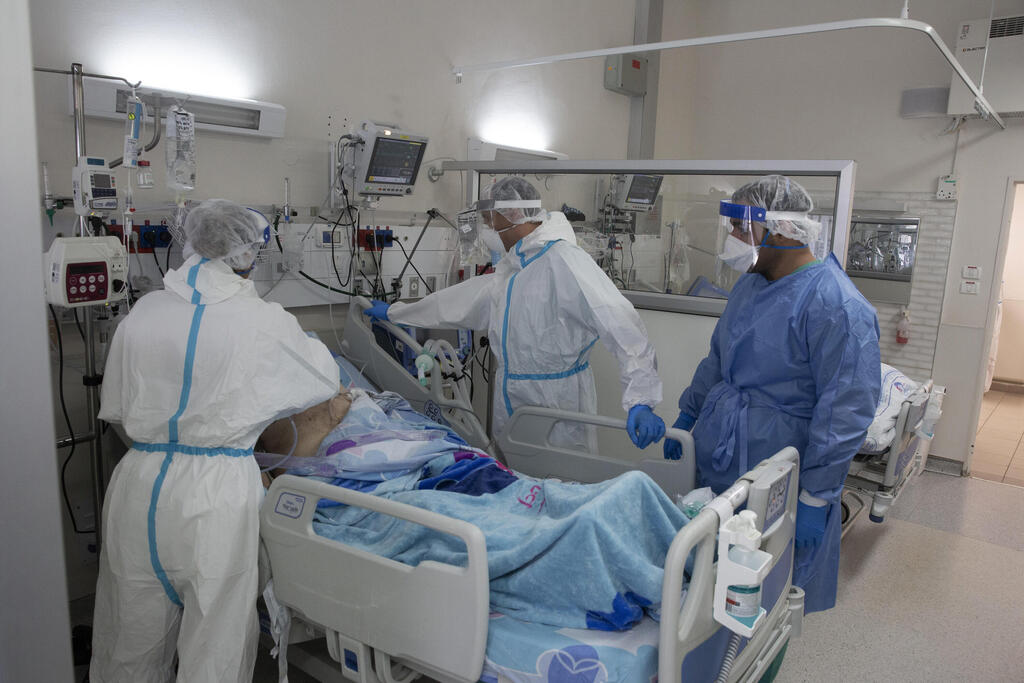 Coronavirus ward at Barzilai Medical Center in Ashkelon 