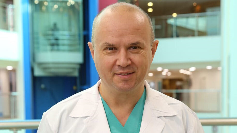Доктор Леонид Стерник 