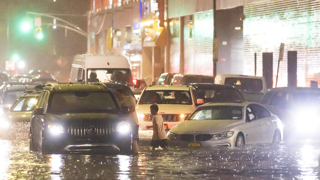 ארה"ב ניו יורק הצפות שיטפונות גשם שרידי הסופה איידה