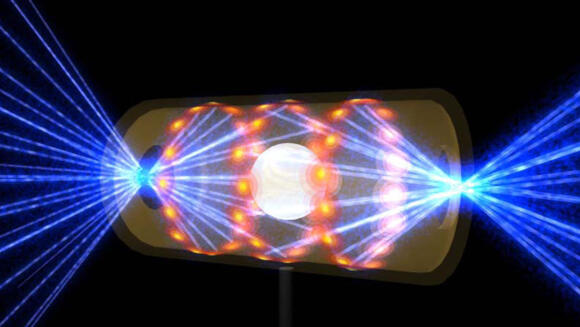 לספק לאטומי המימן אנרגיה גבוהה במיוחד. הדמיה של פגיעת הלייזרים בכדורית המטרה 